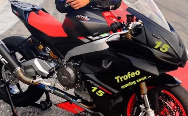 Aprilia RS 660: ecco la versione "Trofeo"