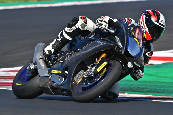 Prova Dunlop D213: obiettivo Track days