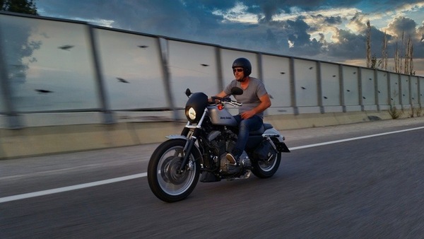 Risarcimento da 68.000 euro per il meccanico con la fobia delle moto