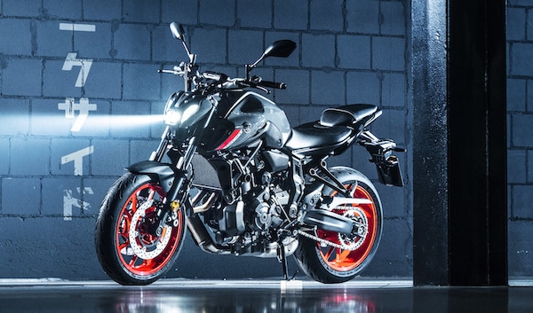 Yamaha MT-07 2021: evoluzione dolce