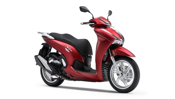 Honda SH350i 2021: over the top!