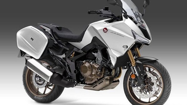 Honda CB1100X, novità crossover in arrivo nel 2022?