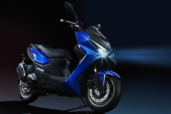 Kymco KRV, scooter da città con l'anima sportiva