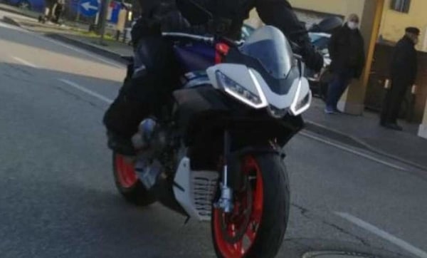 Aprilia Tuono 660: la naked di Noale pronta per la primavera