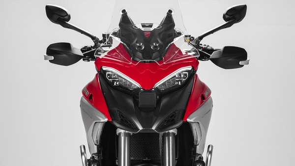 Design moto, il trend: semplice, tecnologico e “bio”