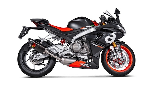 Aprilia RS 660, sound e cavalli con l'Akrapovic