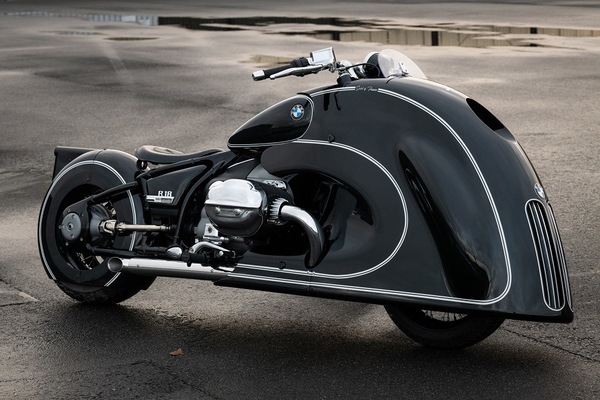 BMW R18, Kingston la trasforma in custom art déco