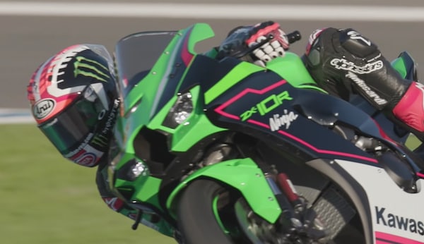 Kawasaki ZX-10R, Jonathan Rea prova e... approva VIDEO