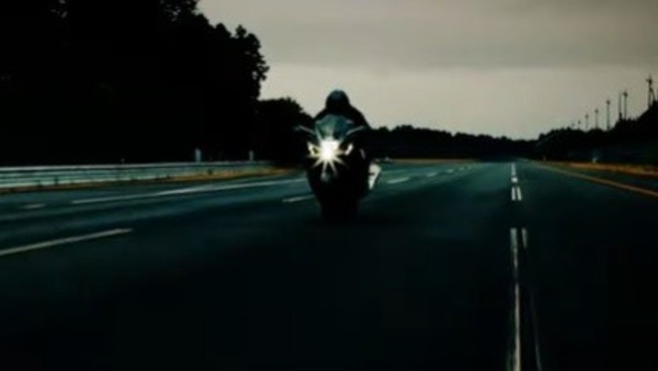 Suzuki: la Hayabusa torna a volare VIDEO