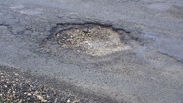 Regno Unito, stanziati 500 milioni di sterline per riparare le buche