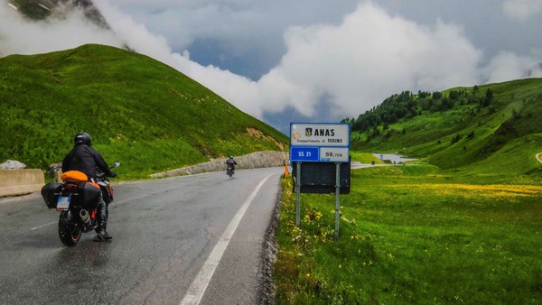 Strade a misura di moto: un sogno?