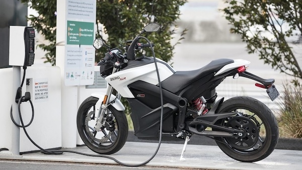 Moto elettriche: dal 1° marzo via agli incentivi in Lombardia