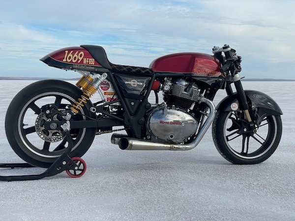 Royal Enfield Interceptor 650: media da record alla Speed Week in Australia