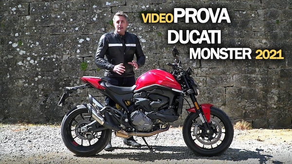 Prova Ducati Monster 2021: è sempre lui? VIDEO