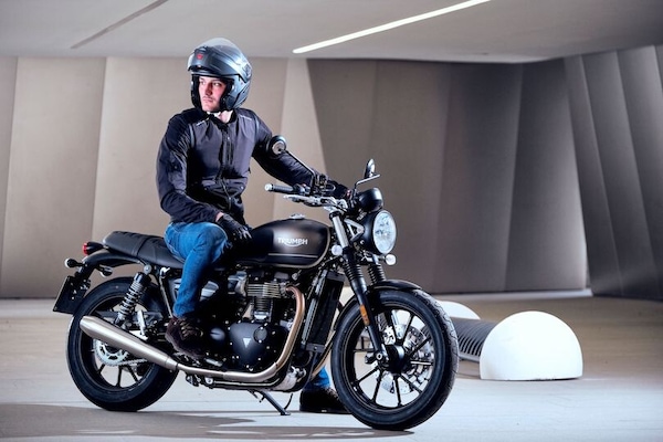 Airscud, il nuovo airbag da moto di Tucano Urbano