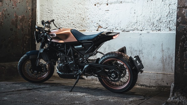 Husqvarna, dieci modelli in edizione limitata con Replay