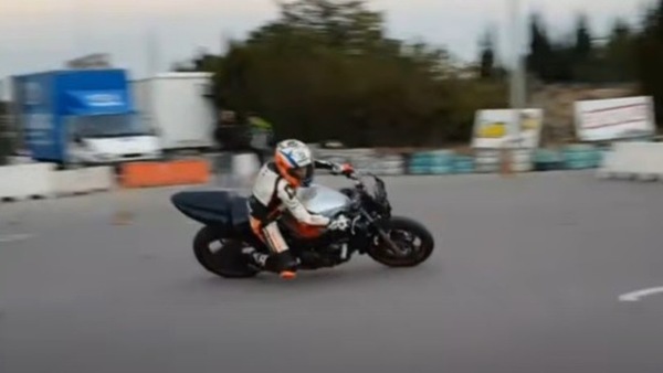 Pedro Acosta, show del "baby fenomeno" sulla Honda CBR600!