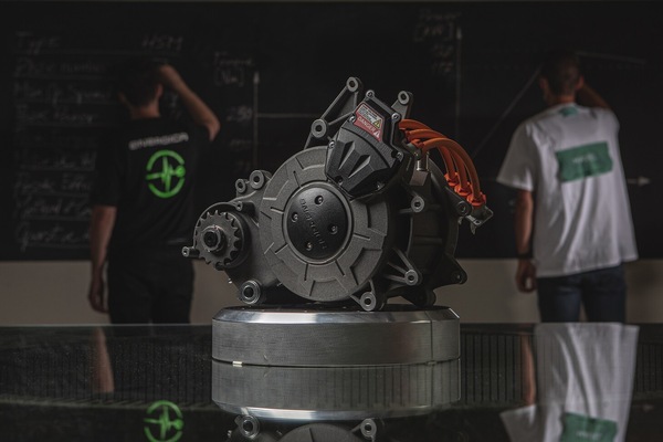 Nuovo motore italiano per Energica: più efficienza e 10 chili in meno