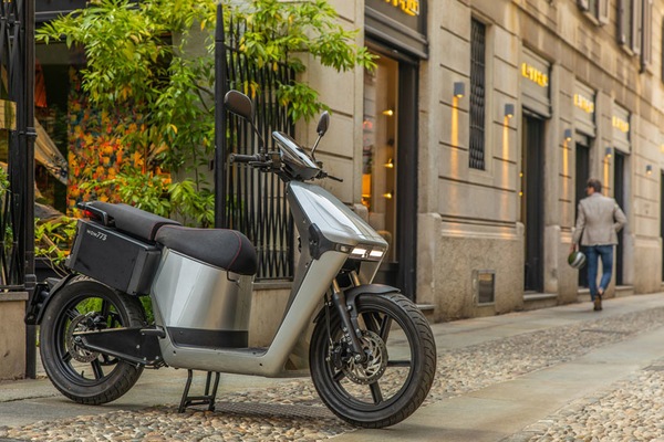 Wow! Arrivano gli attesi scooter elettrici Made in Italy