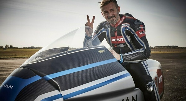 Max Biaggi pronto a battere... se stesso