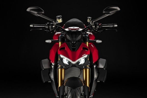 Ducati Streetfighter, in arrivo la versione V4 SP?