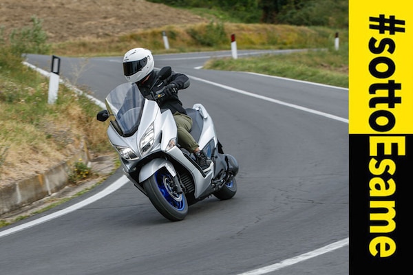 Test Suzuki Burgman 400: i voti del #SottoEsame