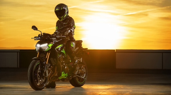 Kawasaki Z900: Brembo e Öhlins con la versione SE