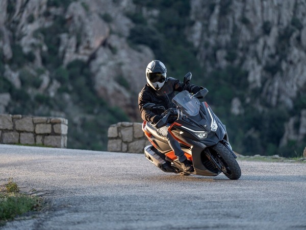 Kymco DTX360, lo scooterone diventa un "crossover"
