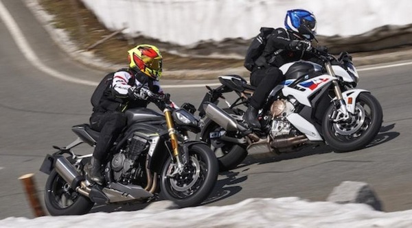 Alpen Masters 2021, le maxi naked: BMW S1000R e Triumph Speed Triple 1200 RS