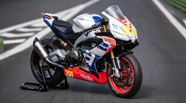 Aprilia RS 660: al CIV con livrea dedicata per Kaleb De Keyrel