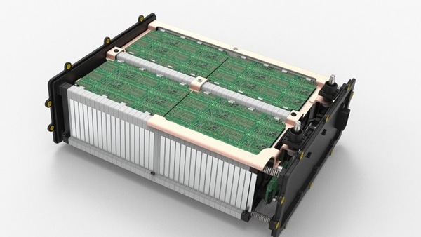 Moto elettrica, novità per la batteria: si ricarica in 90 secondi