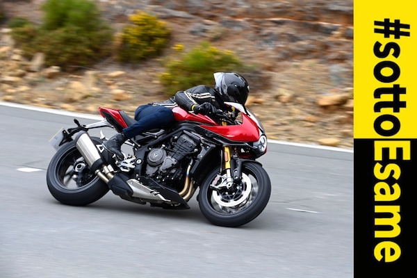 Test Triumph Speed Triple RR, i voti del #SottoEsame