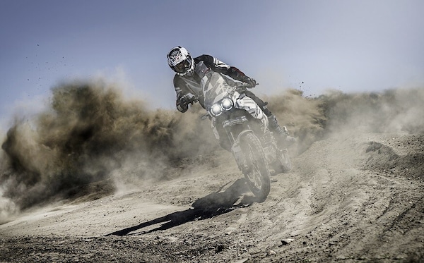 Ducati, il 9 dicembre la presentazione della DesertX a Dubai