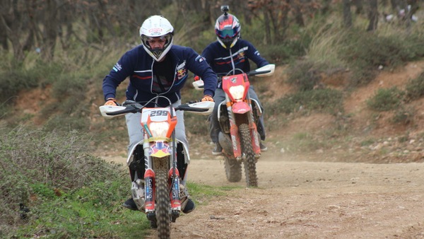 Fuoristrada si o no? Arriva un chiarimento che lascia dubbi