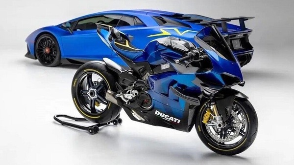 Ducati Panigale Superleggera V4J, one-off ispirata alla Lamborghini