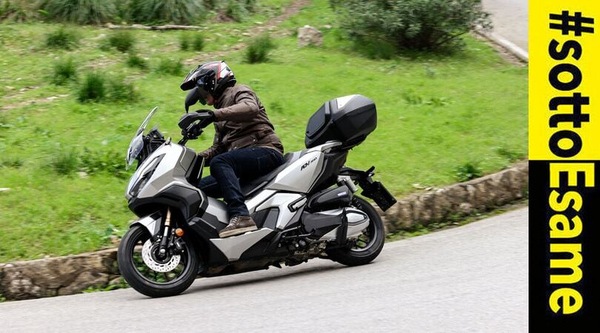 Test Honda ADV350: i voti del #SottoEsame