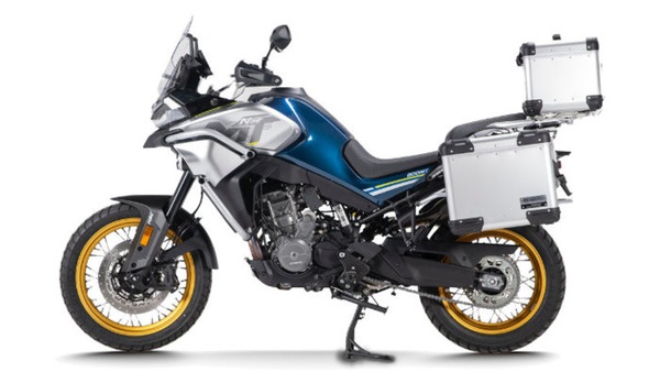 CFMoto, i prezzi delle enduro 800MT Sport e 800 MT Touring