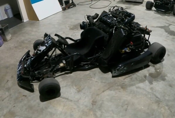 Motore Hayabusa, turbocompressore e NOS: ecco il folle kart da 400 cv!