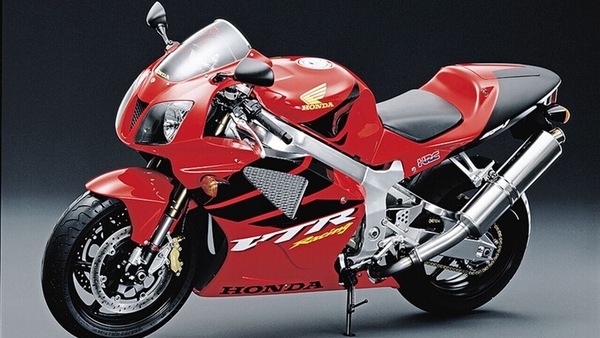 Moto usate, i prezzi delle youngtimer: bolla fuori controllo?