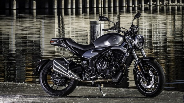 Voge, in concessionaria la nuova Trofeo 500AC