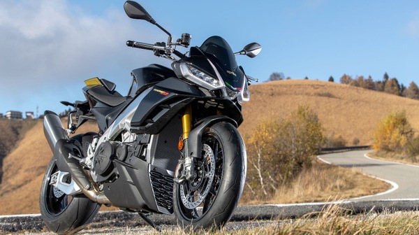 Aprilia, in concessionaria la gamma 2022