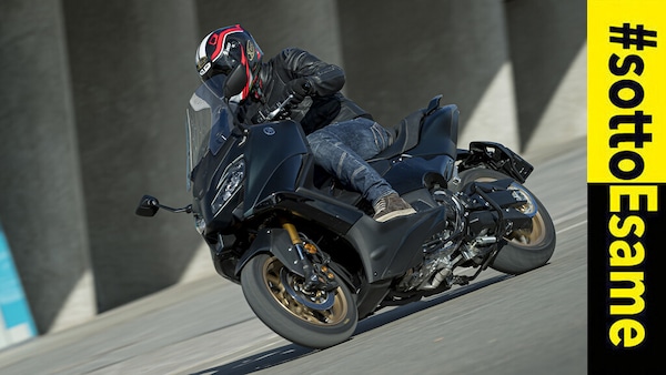 Test Yamaha TMAX Tech MAX 2022: i voti del #SottoEsame