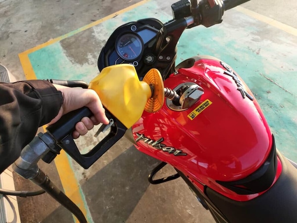 Caro benzina: il prezzo per una passione passa dalle accise
