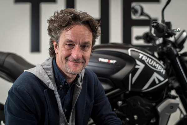 Triumph, 7 domande ad Andrea Buzzoni: tra pista, moto elettriche e la Gilera da 152 Km/h