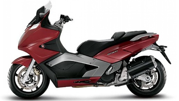 Gilera GP 800/Aprilia SRV 850: lo scooter più estremo di sempre