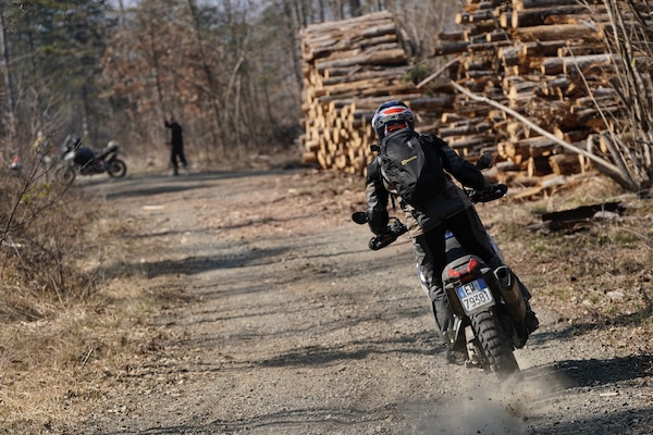 Prova Metzeler Tourance Next 2: per viaggiare e... piegare