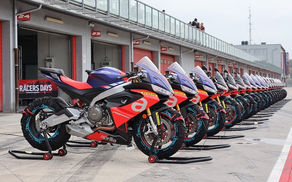 Aprilia, nuova stagione per i Racers Days: le novità 2022