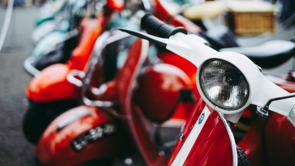 Incentivi moto e scooter 2022 al via: ecco come funzionano
