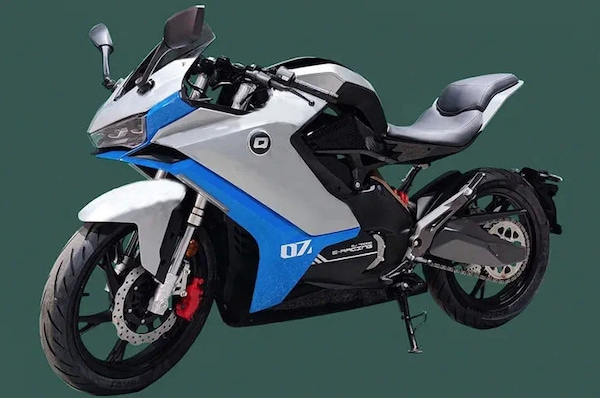 QJMotor RX, la sportiva elettrica destinata all'Europa