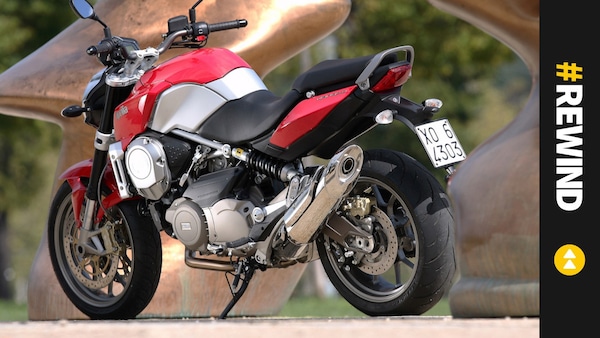 Rewind, Aprilia Mana 850: rivoluzione automatica